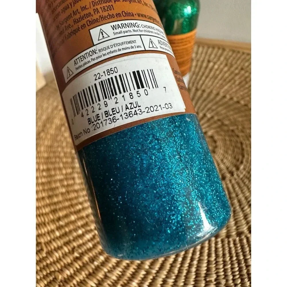 Sargent Art Washable Glitter Glue green and blue